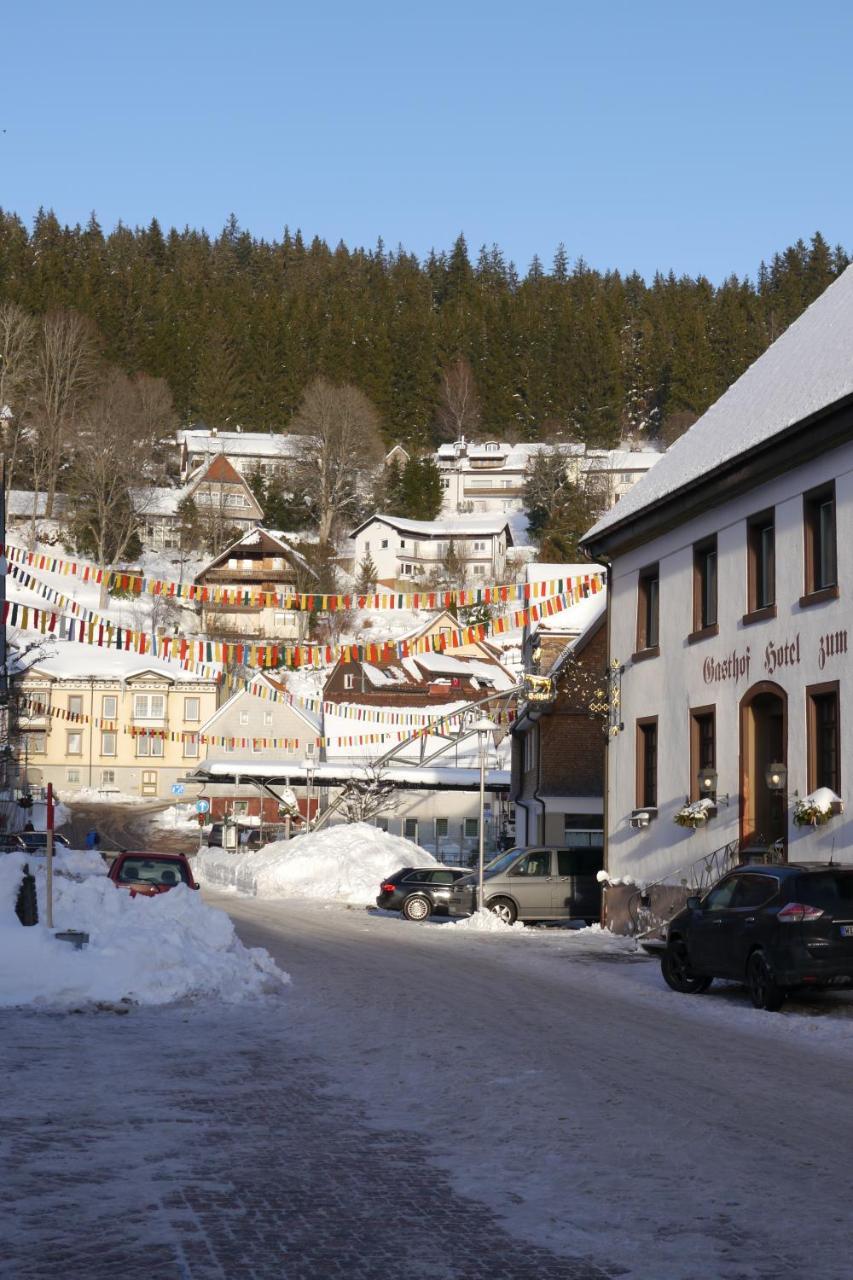 Hotel Gasthof Zum Ochsen Furtwangen Exterior photo